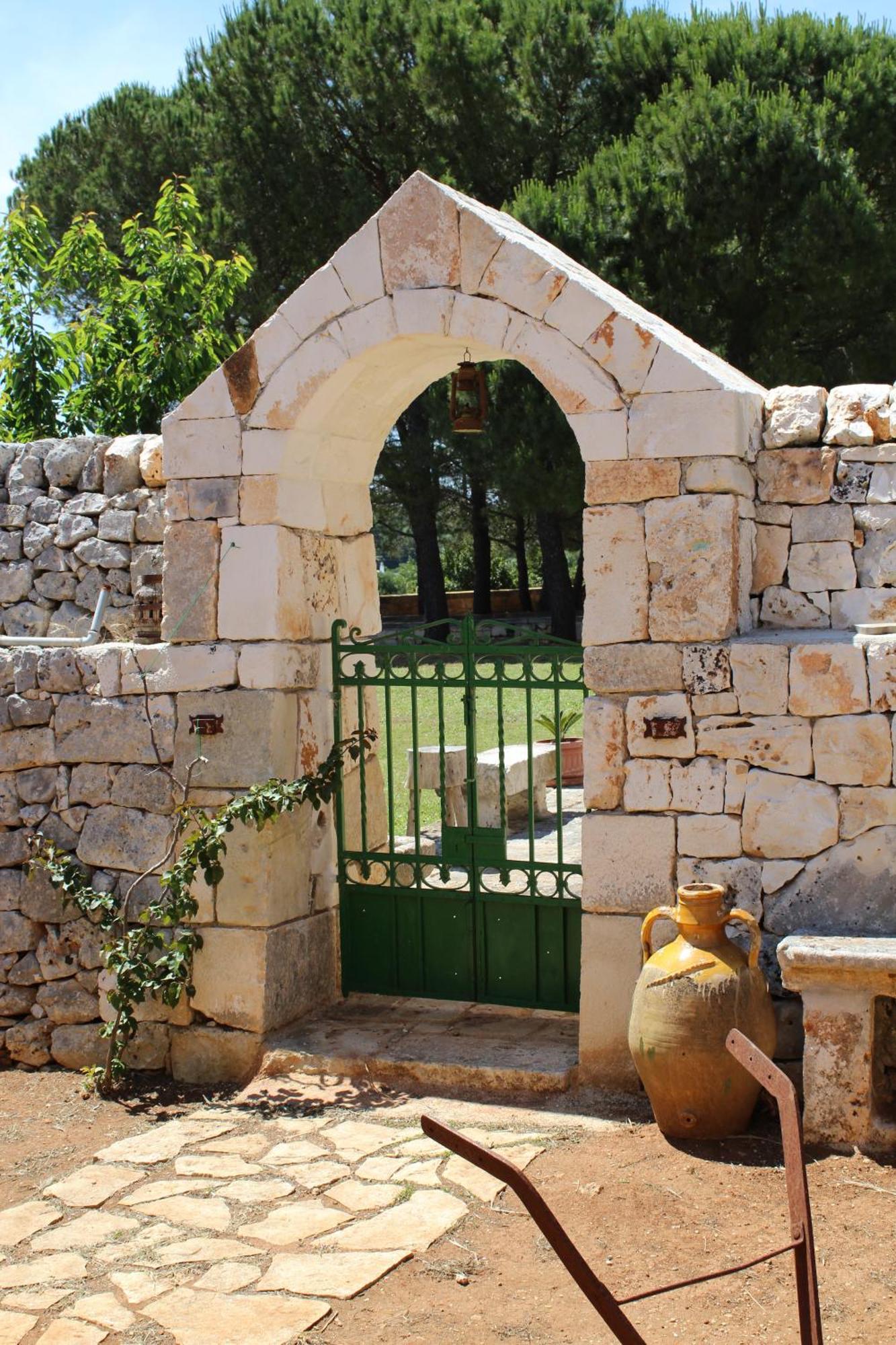 Masseria Tolla Ostuni Exterior photo